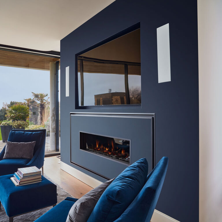 CWM7.3 S2, White, dynamic